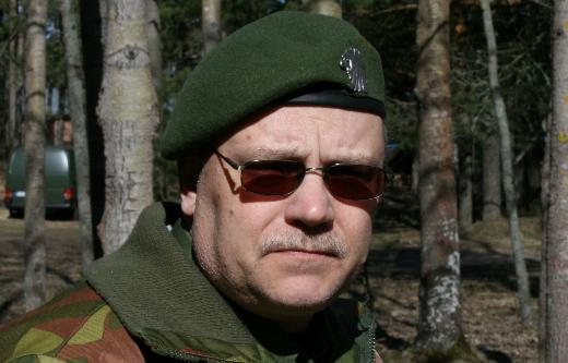 Veteraanit ja perinteet Vääpelikilta ry:n jäsenillä on vankkumaton kunnioitus maatamme sodissa puolustaneita sotaveteraaneja kohtaan.