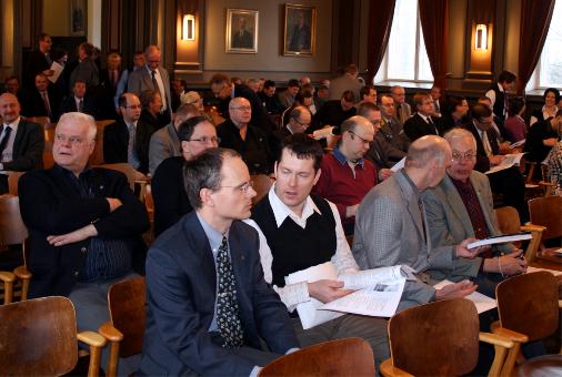 Hallinto Vääpelikilta ry:n sääntömääräiset kokoukset järjestettiin Töölöntorinkadun auditoriossa. Kevät kokoukseen 24.5.2009 osallistui 19 ja 25.11.2009 järjestettyyn syyskokoukseen 21 jäsentä.