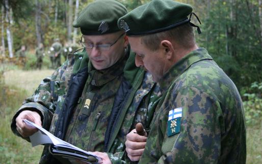 Toimintakertomus 2008 Yhteistyö ja edustukset Vääpelikilta ry on melko nuorena yhdistyksenä hakeutunut ennakkoluulottomasti yhteistyöhön vapaaehtoisen maanpuolustuksen kentän eri toimijoiden kanssa.