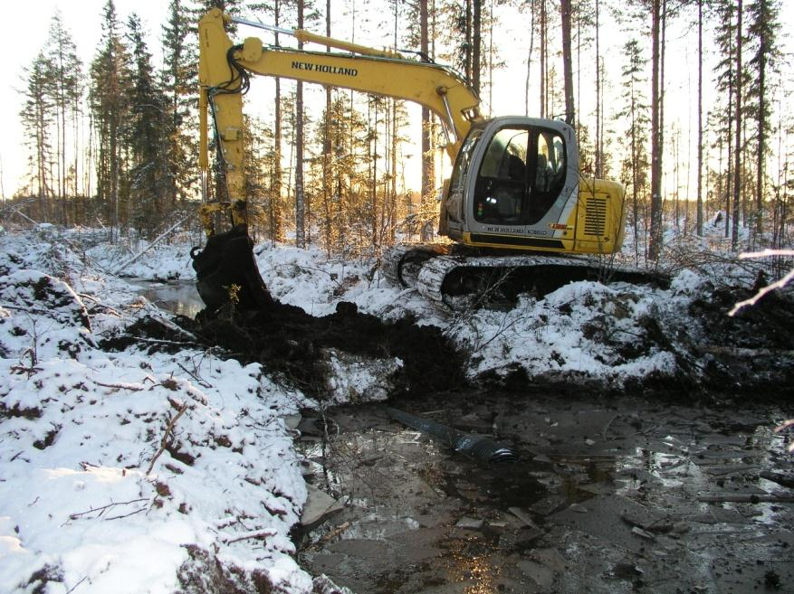 Ohjeistus putkipatojen rakentamiseen Rakentaminen Mitoitus