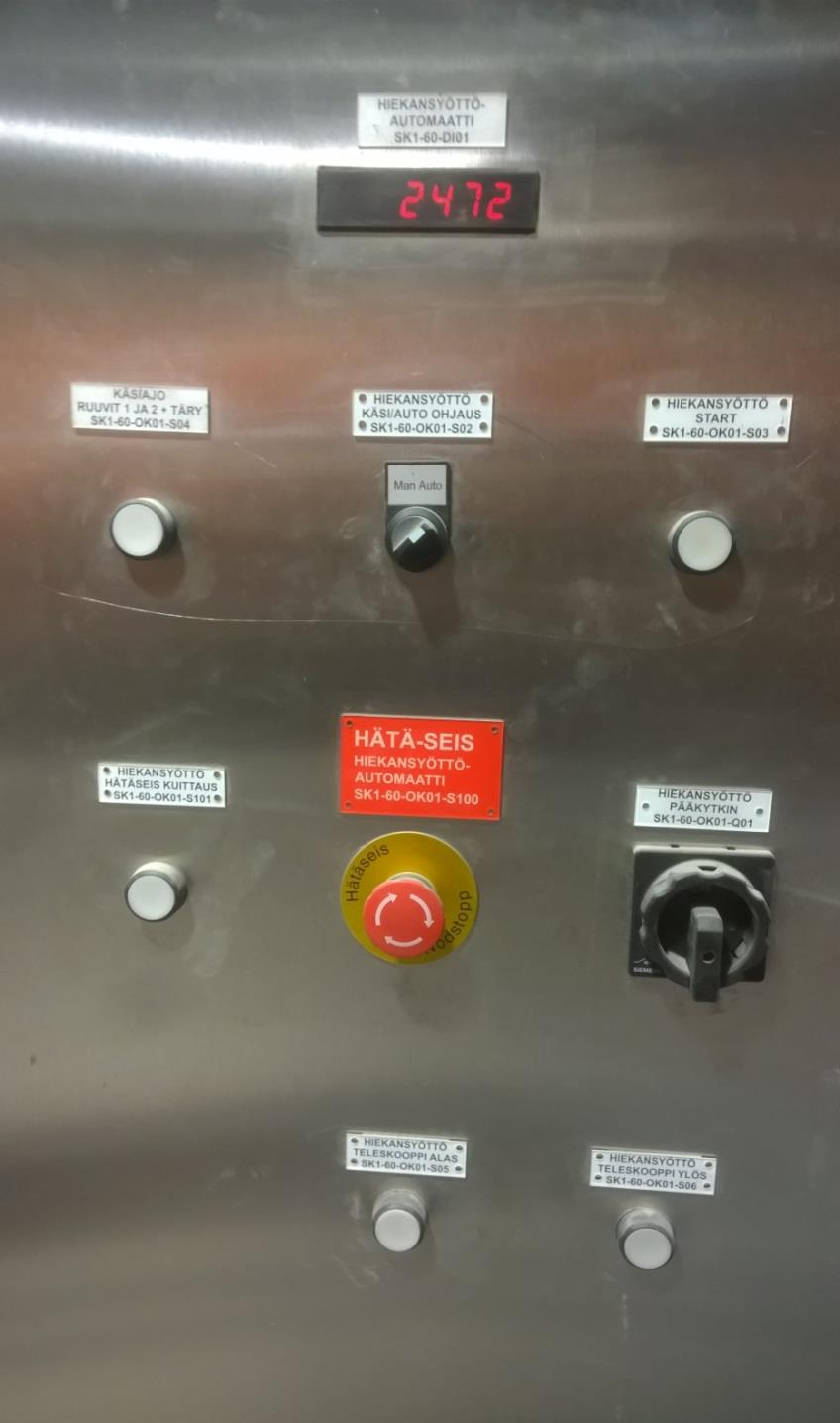 32 3.3.2 Automaattisen hiekoituslaitteen paikallisajo 1. Aja Aod:n senkkavaunua lämmityspaikasta etelään päin, kunnes vaunu pysähtyy hiekoituspaikalle.