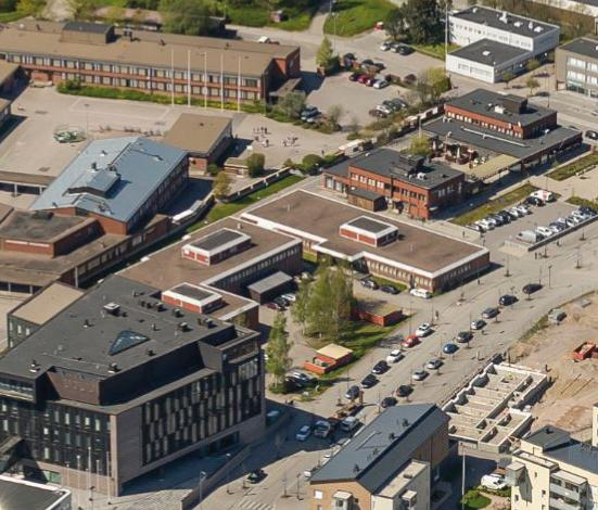 Kirkkonummen kunta Keskinen kirkkonummi Keskusta, senaattikortteli asemakaavan hankekortti Hankkeen kuvaus Hanke sijaitsee kuntakeskuksen ydinalueella Kirkkonummen liikekeskustassa, Asematien