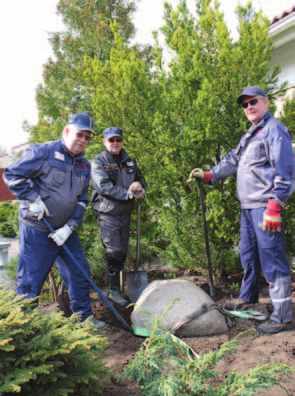 Aikuisille Tuula Mannermaa aikuistyön pappi 050 430 7675 tuula.mannermaa@evl.fi Pappilan taideillat (Pappilatie 65) La 11.2. klo 18 20 Pirkkalan Taideyhdistys esittäytyy: runoja ja taidetta. Su 19.3. klo 16 18 Kitaramusiikkia: flamencokitaristi Toni Jokiniitty.