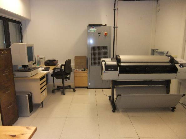 Erityistoiminnot, tilat ja -piirteet Lautakuntien salit (KSV, RAKVV, HKR, KV) Projektityötila (KSV, muut?