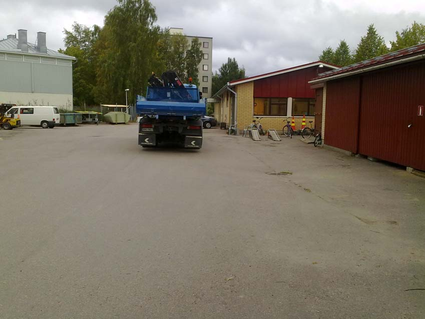 Pohjolankatu 23-25, maaperän haitta-ainetutkimus Liite 1.4 TONTTI NRO 8 Kuva 7.