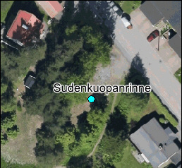Viheraluetyyppi 3 Sudenkuopanrinne Sudenkuopanrinne Epilänkatu Soraharjunkatu 33270 Tampere Epilänharju VL A3 huono Sudenkuopanrinne 2 -alue kenttä = 170 m 2 pallottelu, kesällä sora, metsänpohja,