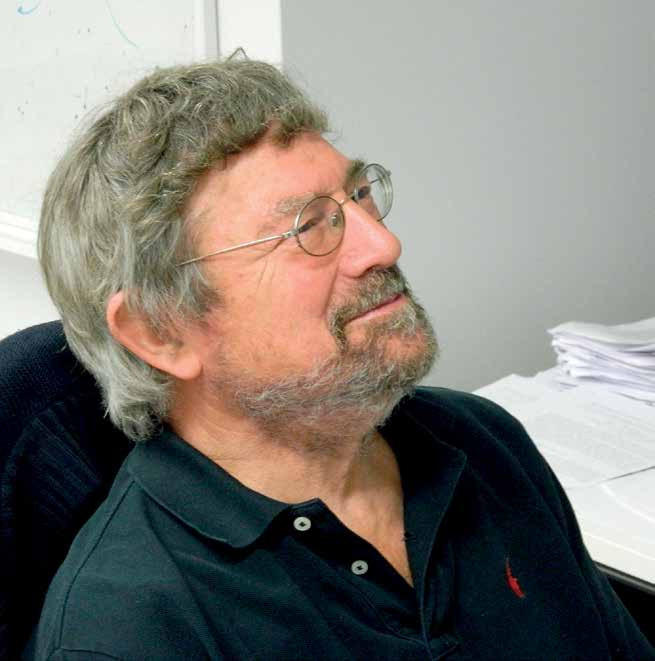 Satunnaisesta topologista tuli nobelisti Perustutkimus pääsi parrasvaloihin Vuoden 2016 kemian ja fysiikan Nobelin palkinnot myönnettiin molekyyli- ja atomitason rakenteisiin ja ilmiöihin liittyvistä