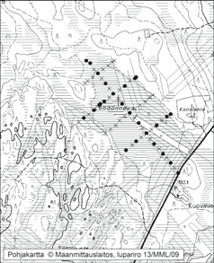 Pyhännällä tutkitut suot ja niiden turvevarat Osa 3 121. Lehdonneva Lehdonneva (kl. 341307, x = 7103,9, y = 3482,0) sijaitsee noin 22 km Pyhännän keskustasta kaakkoon (kuva 23).