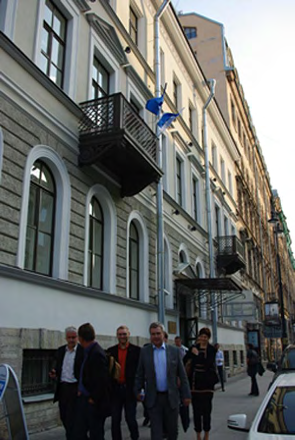 Kansainvälinen yhteistyö Itämeren alueen yhteistyö ja EU:n Itämeristrategia. Uusi ENI ohjelma.
