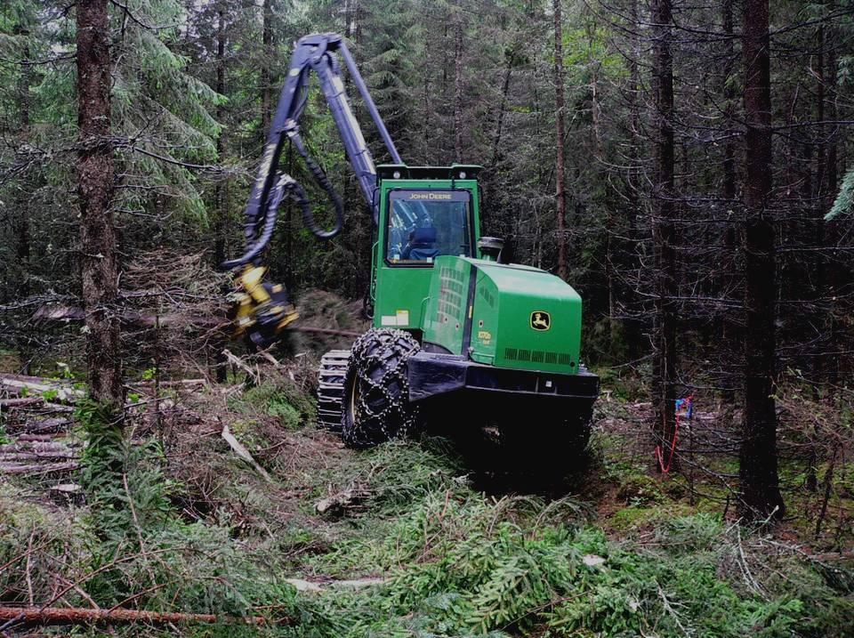 Työvoimapanos, htv Metsäenergian osuus jo 25% puunkorjuun koko työpanoksesta 9000 8000 7000 6000