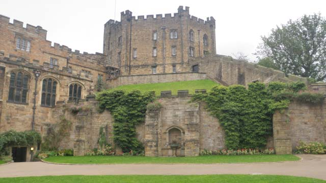 30 Pic 2. A place for accommodation, the Durham Castle. Tuesday 11.9.