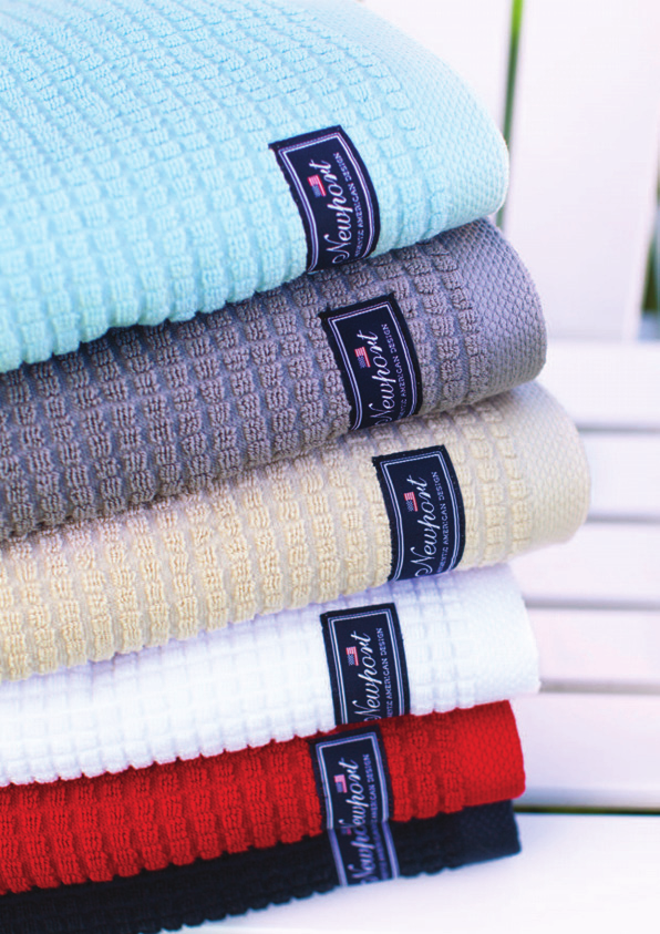 FISHER ISLAND TERRY TOWELS Raikas froteepyyhe piristää kylpyhuonetta. Saatavilla 6 kaunista väriä. 100 % puuvillaa. Öko-Tex. Tämä froteepyyhe on testivoittaja vuodelta 2011.