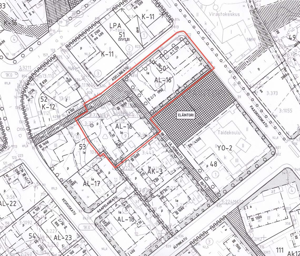 AL-16 Asuin- ja liikerakennusten korttelialue. Korttelin kerrosalasta on vähintään 20 % ja enintään 40 % käytettävä liike-tai toimistotiloja varten.