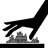 Trimmerin turvallinen käyttö Symbolin muoto Symbolin kuvaus / käyttökohde Symbolin muoto Symbolin kuvaus / käyttökohde Varo tulta Rikastimen käyttövivun