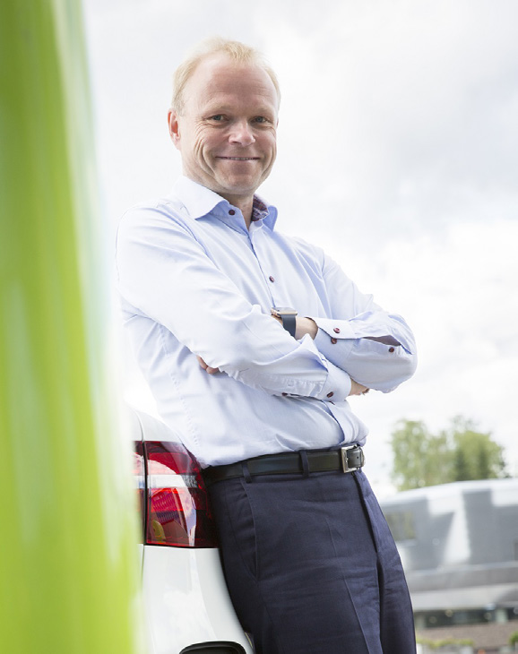 Join the change Hyvät sidosryhmien edustajat, Vuosi 2016 oli inspiroivaa oppimisen aikaa energia-alan ulkopuolelta tulevalle.