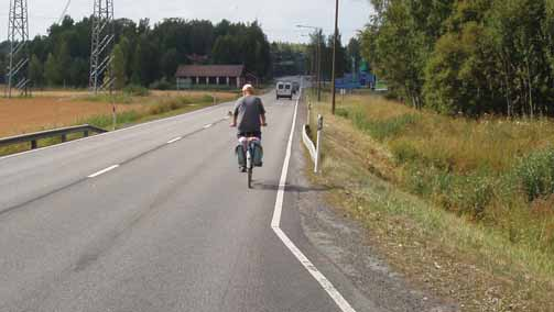 28 Valtatien 12 parantaminen välillä Uusikylä Tillola, yleissuunnitelma YHTEENVETO ONGELMISTA 2 YHTEENVETO ONGELMISTA Valtatien 12 osuus Uusikylä Tillola ei täytä päätielle asetettuja
