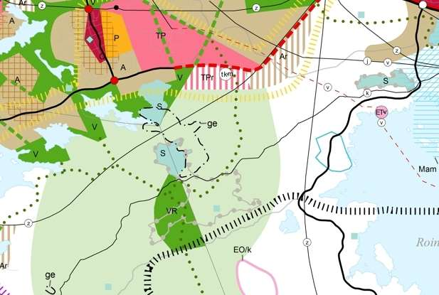 132 1.44 Salmuksen alue Salmuksen alueen Natura-alue Kuva 43. Ote Maakuntakaavaluonnoksesta Salmuksen Natura-alueen kohdalta.