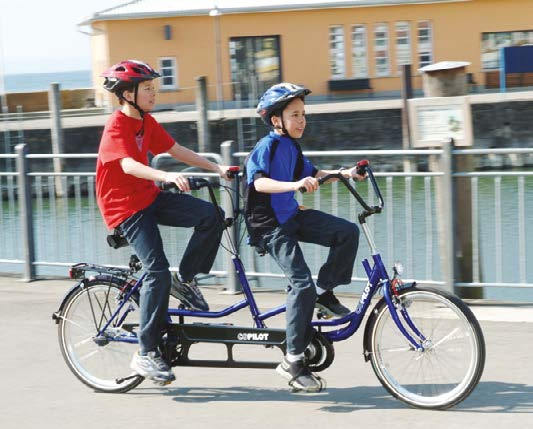 Hoening Copilot terapiapyörät 8 Jos liikuntaeste tai vamma rajoittaa omatoimista pyöräilyä, tarjoaa Copilot-terapiapyörä hauskan ja tasapainoisen vaihtoehdon.