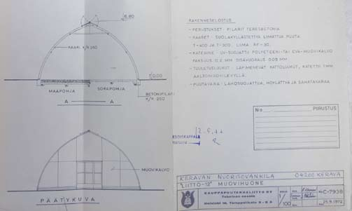 Keravan vankila 82 2011 Arkkitehtitoimisto Okulus 8.1.3 Monitoimikeskus (040) Vuonna 1975 arkkitehti Henno Kamppuri laati suunnitelman poikaosastoon (039) liitettävästä monitoimikeskuksesta.