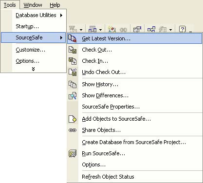 29 4.4 Microsoft Access VisualSourceSafe integroituu Microsoft Accessiin täysin ja tarjoaa tarvittavat toiminnot versionhallinnan käyttämiseen, kuten muun muassa tietovaraston luomisen, objektien
