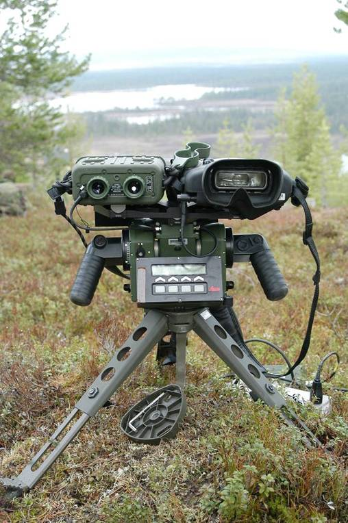 27 mukaan. Lämpökamera kykenee havaitsemaan kohteet 9 kilometrin etäisyydeltä ja tunnistamaan ne 3,5 kilometrin etäisyydeltä.