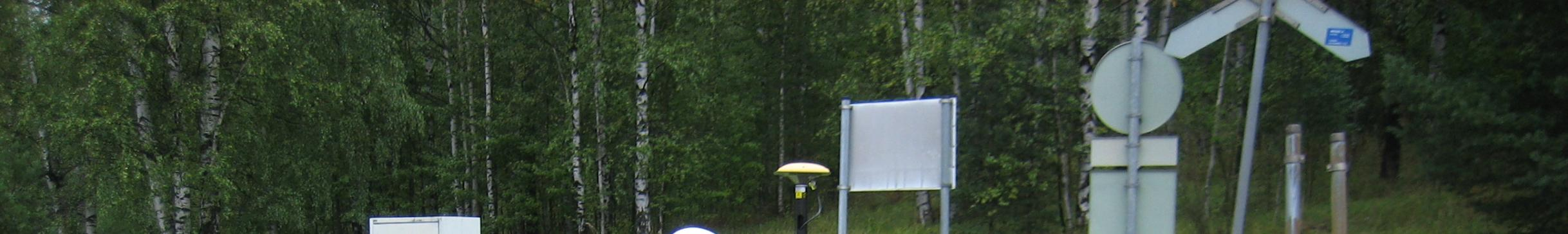 17 paa VRS-korjausta eli VRS RTK -korjausta. Kuvassa 9 alla on VRS-palveluntuottajan oma kuvaus kyseistä palvelusta.