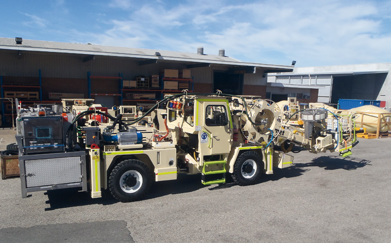 16 17 Forcit International Teknologiaosaamistamme maailmalle Teksti Jussi Saavalainen Kuva Normet Downer Blasting Services on yksi Australian suurimmista maanpäällisistä louhintaurakoitsijoissa.