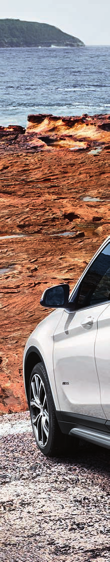 takaistuimen selkänojien ja tavaratilan välipohjan ansiosta uuden BMW X :n