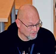 Hannu Luomala ja Juha Hartman. Molempien saadessa mukavasti ääniä, valituksi tuli Juha Hartman. Puheenjohtajana on meillä nyt mies, jolla on monta kutsumanimeä esim.