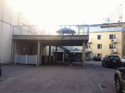 Ullakolle tehdään uusi saunaosasto sekä irtaimistovarastoja. Pihalle rakennetaan uusi pihakansi.