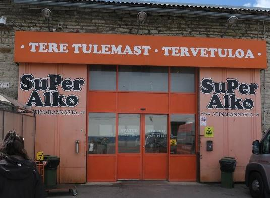 Sunnuntai 5.6. Toinen näyttelypäivä. Sunnuntaina Eestin Voittaja-näyttelyssä olivat esillä ryhmät 1, 7, 8, 9 ja 10.