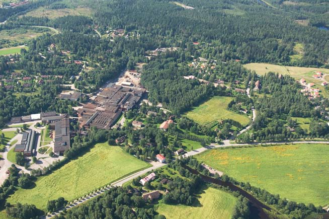 Högforsin tehtaat ovat piilossa Karjaanjoen kanjonissa, jota on