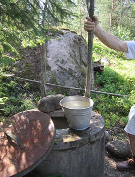 Jos Espoossa kiinteistöltä löytyi korkeintaan 30 litran lämminvesivaraaja, käytettiin tapauskohtaista harkintaa huomioon ottaen veden käyttö ja kiinteistön käyttö asukasvuorokausina.