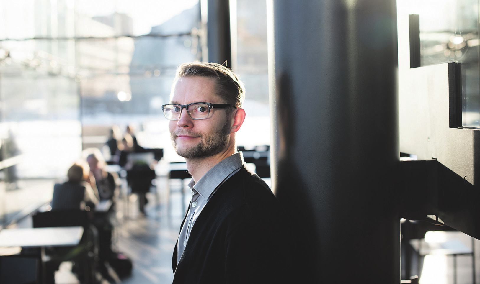 AJANKOHTAISTA tässä lehdessä Juha Honkonen aikoo myydä laatujournalismia kuukausimaksua vastaan.