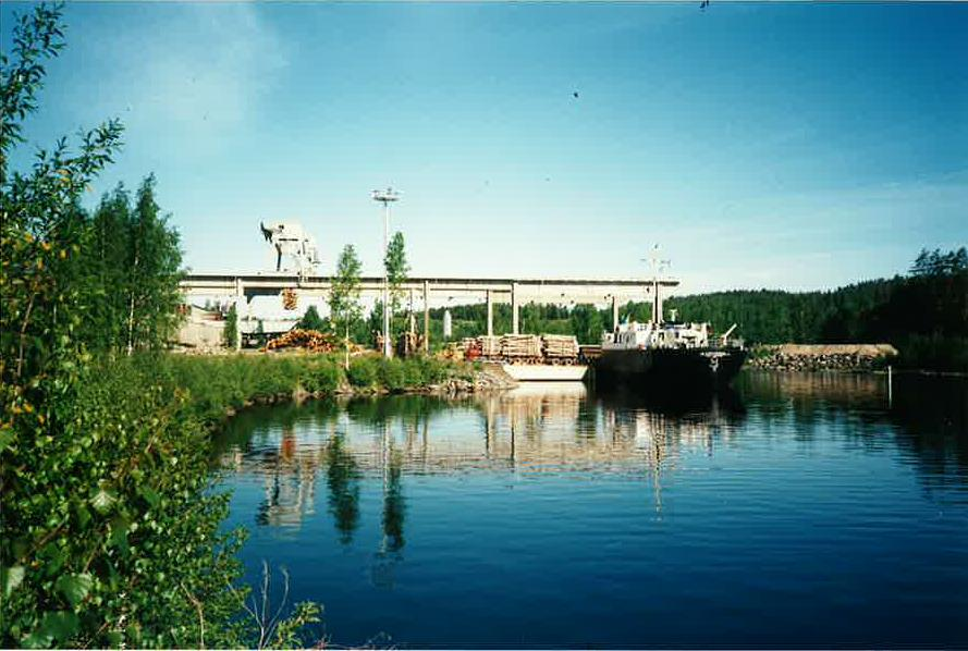erottuvat nykyisen hakekentän