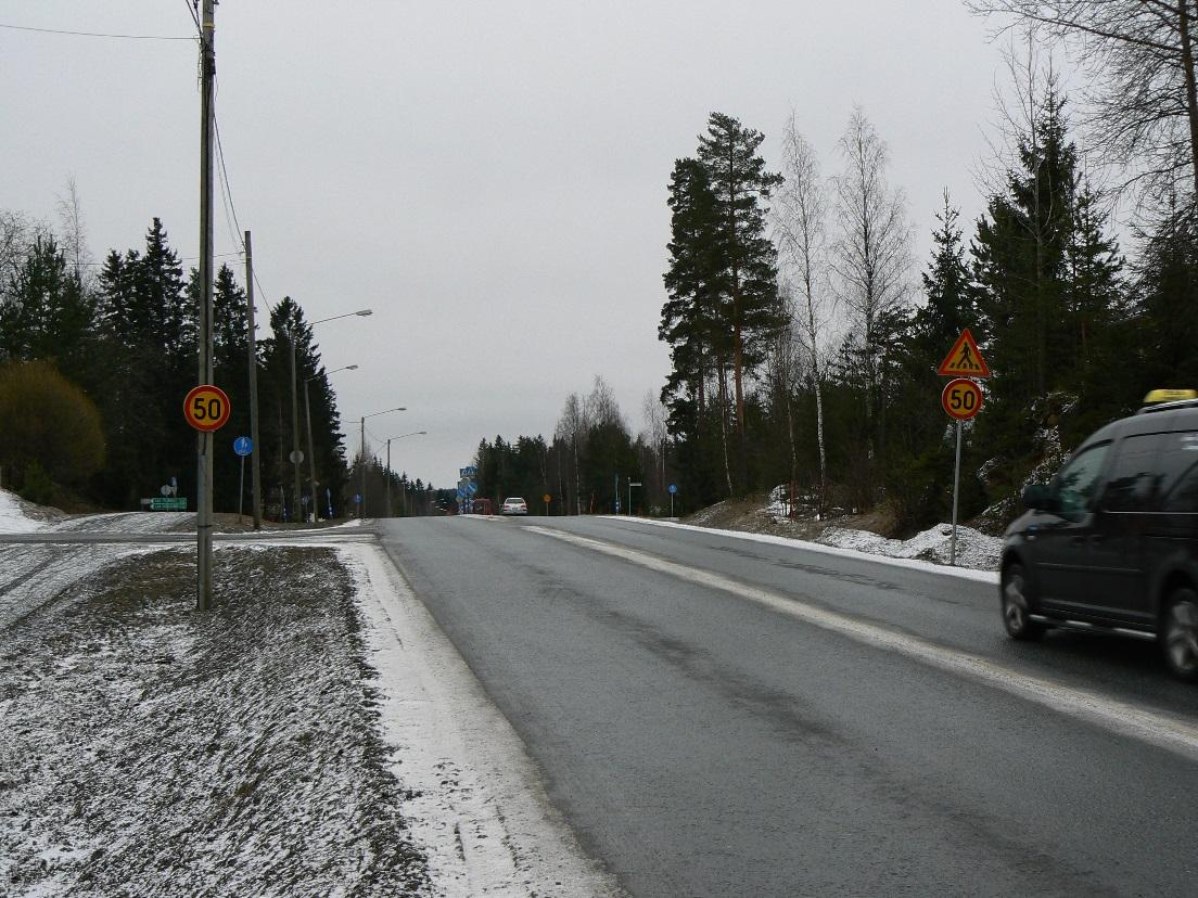 kuvattuna ennen nopeusnäytön