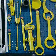 Reikälevyjen ja niihin kiinnitettävien kannattimien avulla saadaan työkaluille ja tarvikkeille rakennettua vaivattomasti käteviä ja monipuolisia