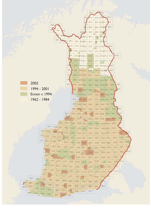 16 Koko maa karttalehdillä Itse asiassa Suomi on kartoitettu moneen kertaan koko ajan tehtävän perusparannuksen takia.
