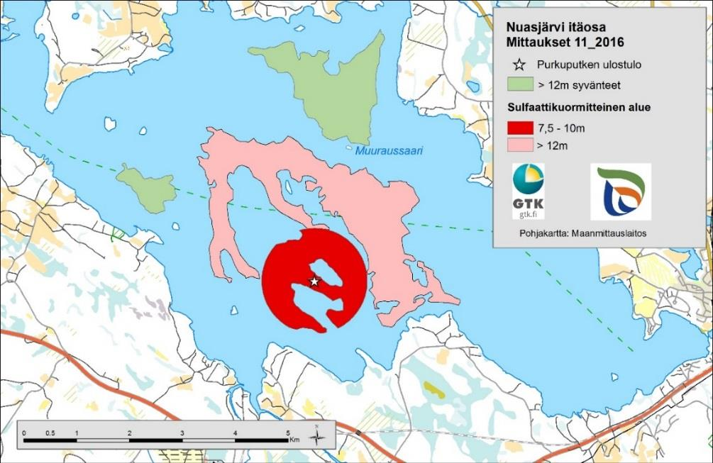 Punainen alue = purkuputkesta 1 km säteellä oleva alue, joka on yli 7,5 m syvyydessä ja jossa on sulfaattikuormitusta; vaaleanpunainen alue = yli