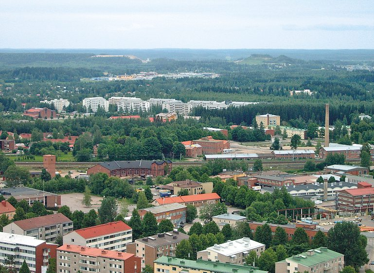 Kuva 6. Monet kaupungit sijoittuvat vedenhankintaa varten tärkeille pohjavesialueille.