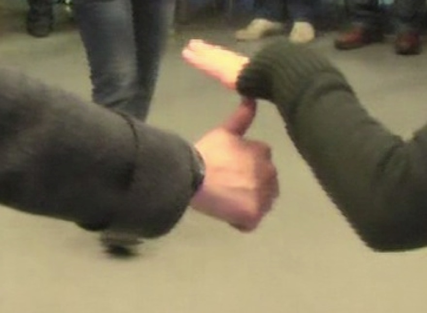 Kansalaisnavigointi teatterin keinoin metropolialuetta kehittämässä Oletin, että kaikkia ei saa mukaan [ ] mutta toisin kävi.