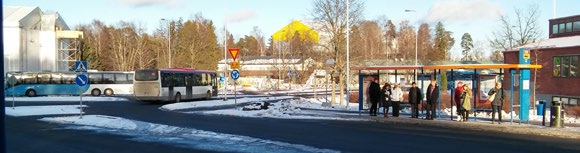 Krssi pitt hyvi plj m ides myymisee j liiketimi smisee, eikä mitää ike ttett krssill le trkitsk tehdä. Aiheet vt hyvi tekisiä: werble electrics, hmid rbt, lerig mbile gme je.
