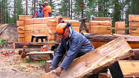 suomalaista eri puolilla Suomea Lisäksi puunhankinta,