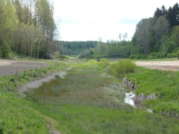 sorakynnyksiä, 2006 i 2-tasoinen kaivuosuus, leveä