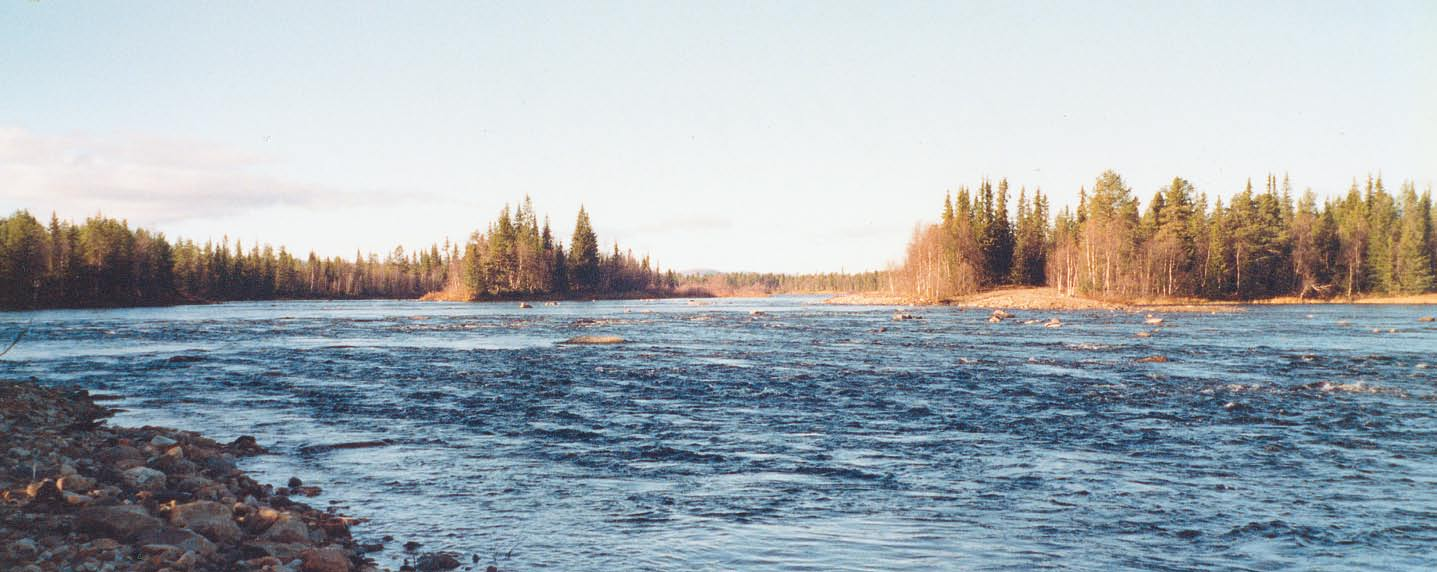 koskikynnyksen kiveämistä varten. Kuva Timo Lettijeff. Kuva 51.