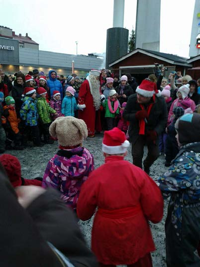 muodoissaan. Tärkeitä ovat inhimilliset, sosiaaliset, taloudelliset, lainsäädännölliset ja poliittiset voimavarat, jotka tukevat sopeutumiskyvyn rakentumista (AMAP 2017, ARR 2016). Kuva 1.