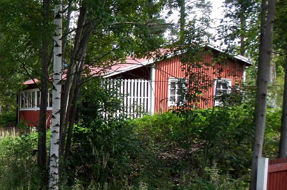 Suunnittelualueen asuinrakennus sijaitsee