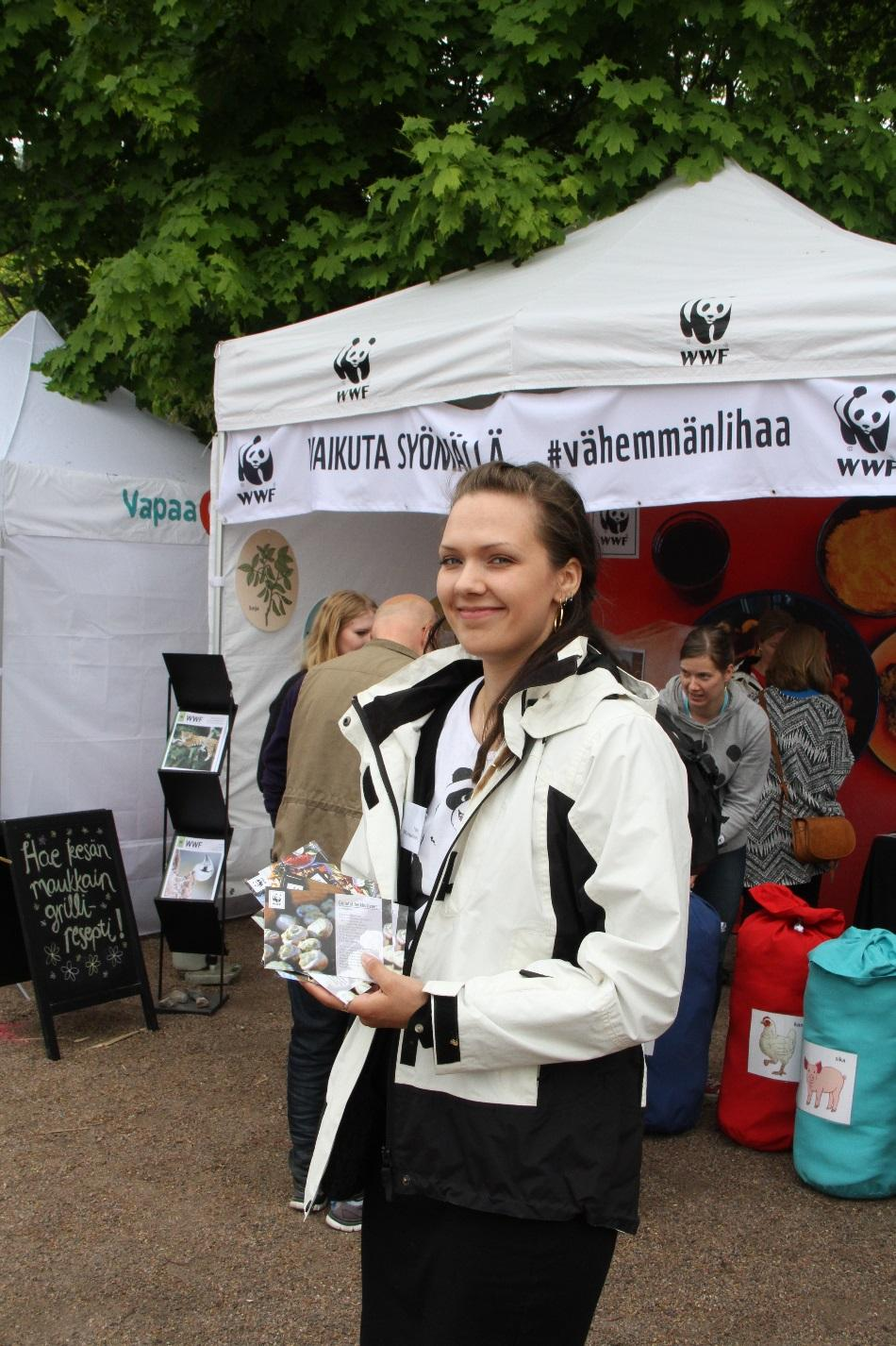 Paula Kallio/WWF Ympäristökasvatuksen näkökulmasta tärkein periaate on, että lapset ja nuoret kasvavat kriittisiksi kansalaisiksi demokratiaa