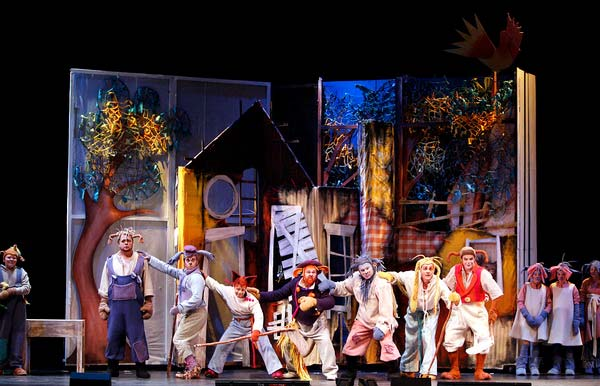 Kyösti Haatanen Esityskertoja 7 Markus Fagerudd SEITSEMÄN KOIRAVELJESTÄ Oopperatuotanto / Shanghain Ooppera Giuseppe Verdi OTELLO Libretto Arrigo Boito