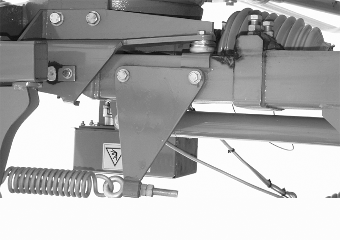 Pos: 32 /BA/Einstellungen/Schwader/Bodendruck am hinteren Kreiselfahrwerk SW 00 @ 8\mod_29277680_7.docx @ 0764 @ @ Pos: 33 /BA/---------------Seitenumbruch---------------- @ 0\mod_96753226_0.